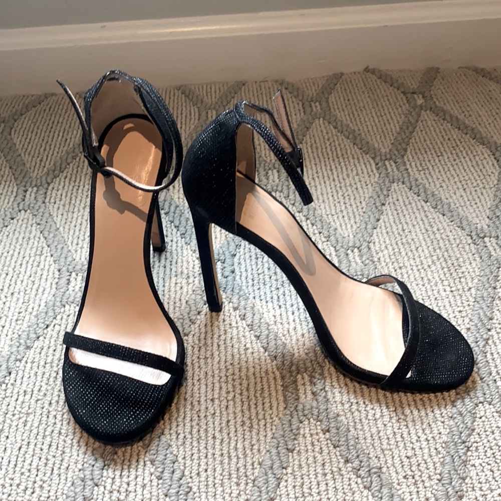 ✨Stuart Weitzman Nudist Sandal Black✨